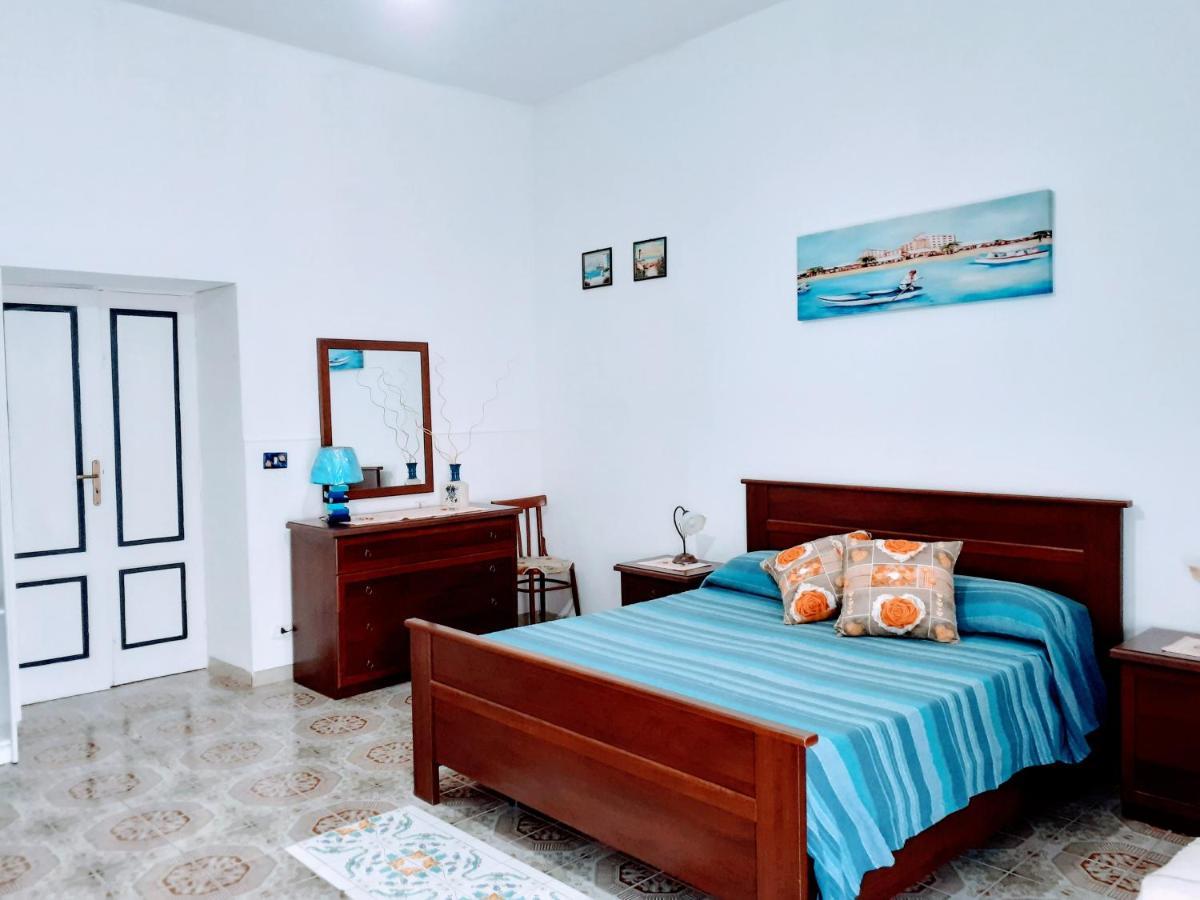 Domus Apollo Apartment ลีปารี ภายนอก รูปภาพ
